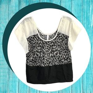 Xhilaration Sheer Cream, Black, Black & Beige Gray Leopard Block Shirt Women M